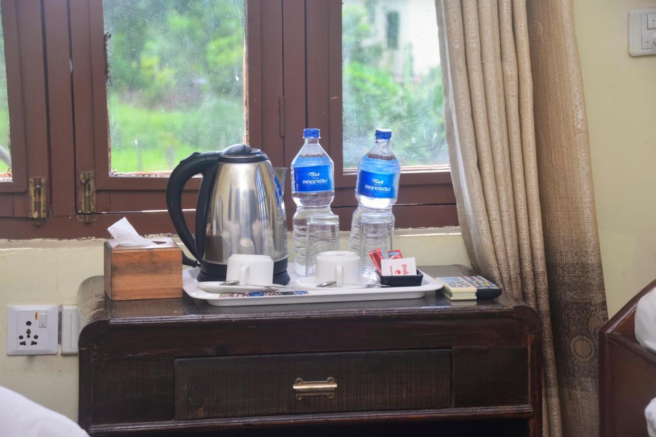 Unique Wild Resort Sauraha Kültér fotó