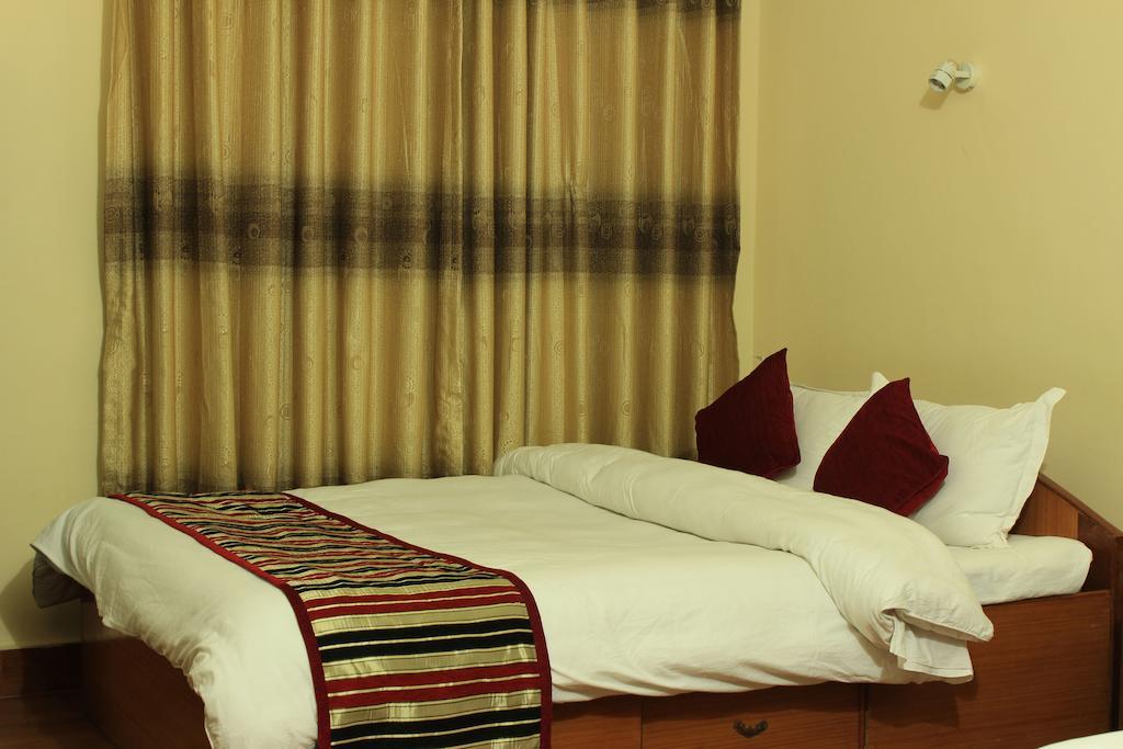Unique Wild Resort Sauraha Kültér fotó